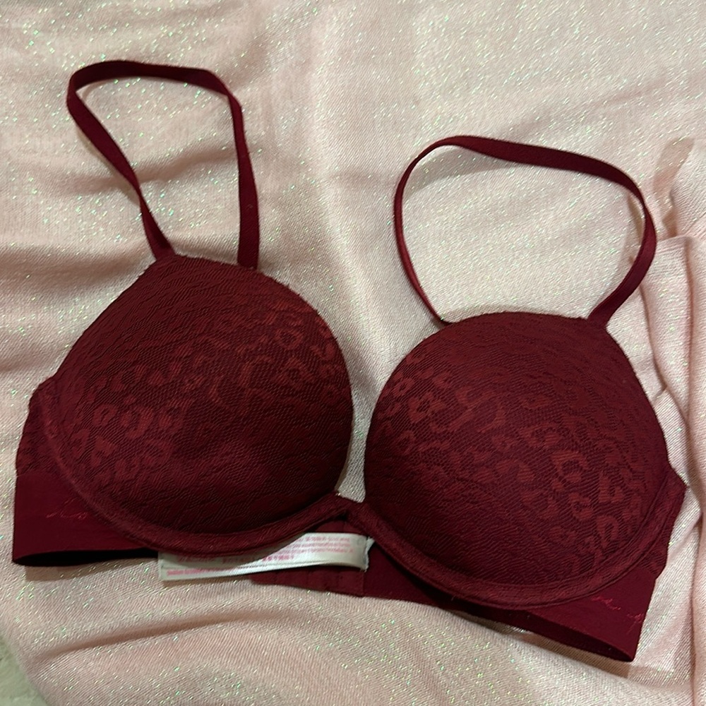 Gently used a pink push up bra